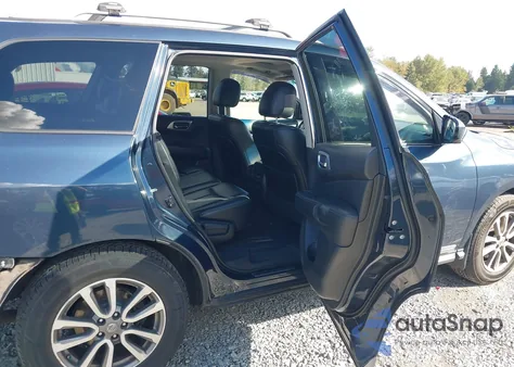 2015 Nissan Pathfinder Sl from USA, damaged, VIN 5N1AR2MM2FC641124